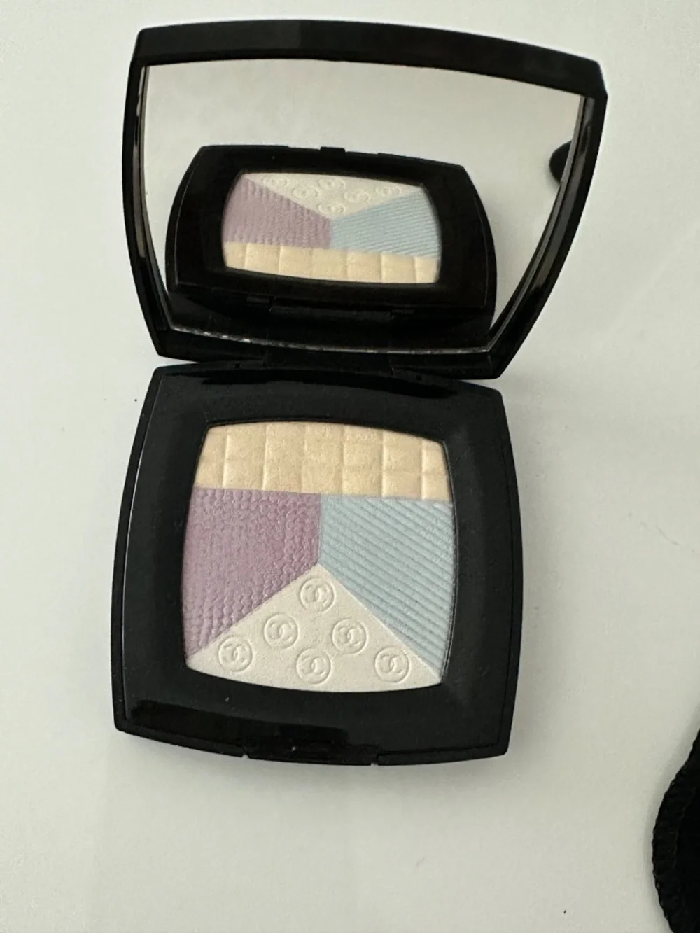 RARE CHANEL Les 4 Impressions Highlighter 26 Azur Makeup Studio HTF